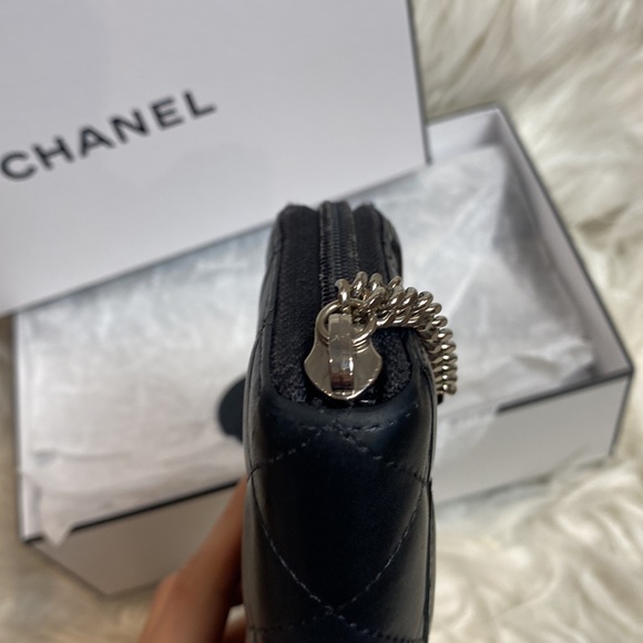 Chanel Cambon Zip Around Organizer Wallet Quilted Lambskin Black - Picture 6 of 11